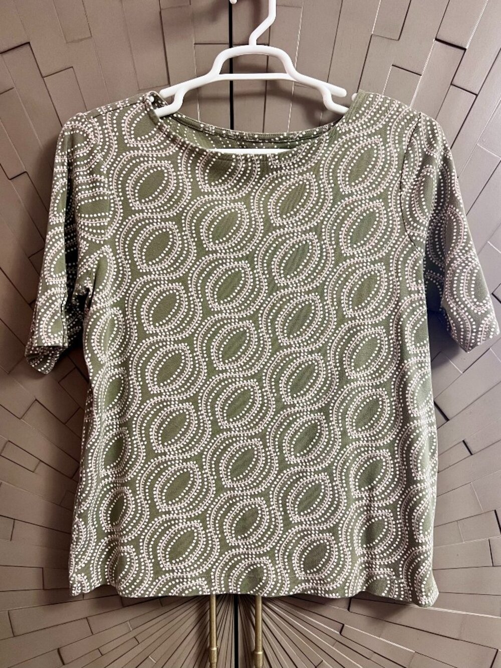 Chico's 100% Cotton Olive Green Elbow Sleeve Tee T-Shirt Top Size 2 Large
